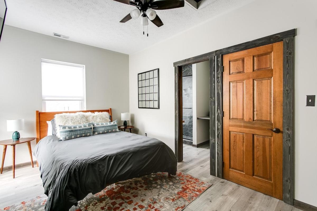 Bourbon Trail-12ft Ceilings-parking-chef's Kitchen Louisville